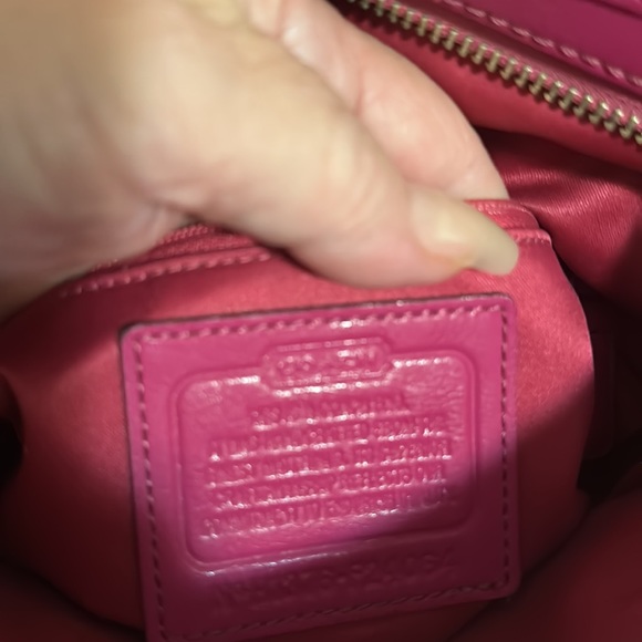 Coach Bag - Picture 2 of 4